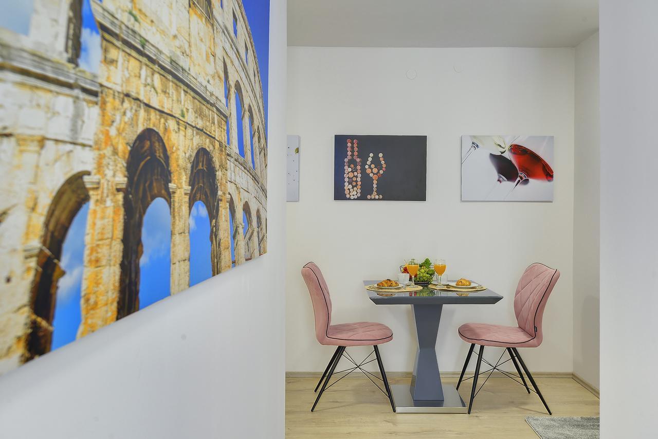 D&A City Center Apartments With Free Parking Pula Eksteriør bilde